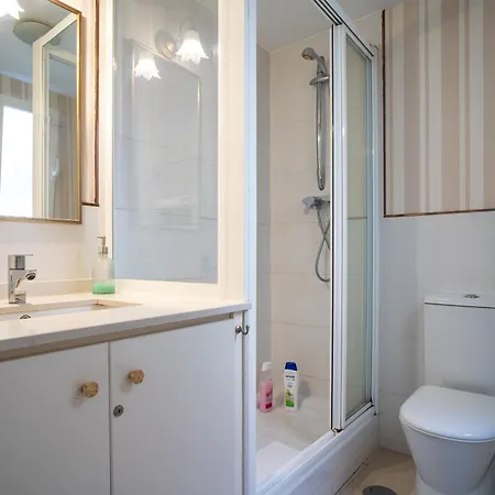 Apartman 'leyendas De Gracia' *