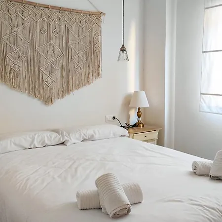Apartman 'leyendas De Gracia'